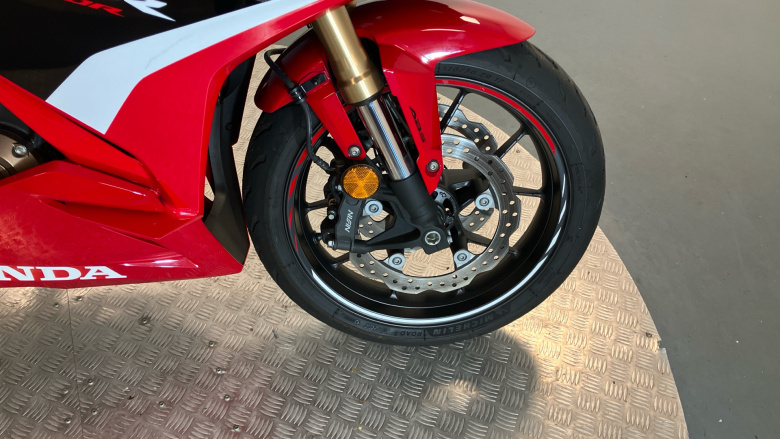 Honda CBR500R (24MY)